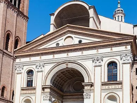 Italia 3*