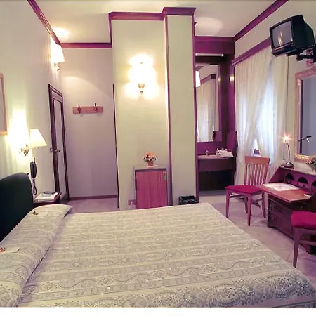 Italia Hotel