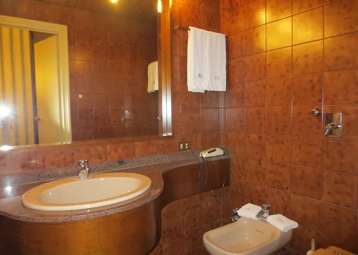 Italia Center Hotel